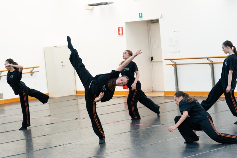 LABAN-FORSYTHE